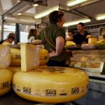 Dove comprare il formaggio Bitto DOP direttamente in Valgerola: produttori e malghe. -