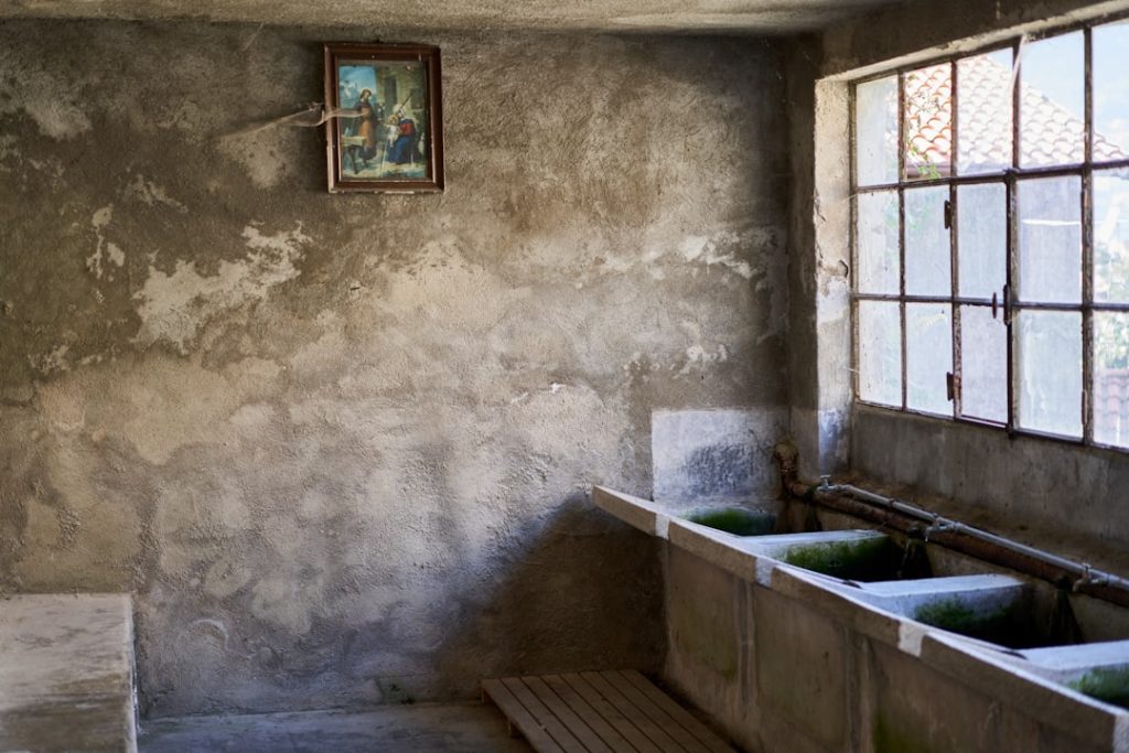 Dove fare il bagno nelle terme romane di Como e nelle sorgenti calde di Angolo Terme. 2026 -