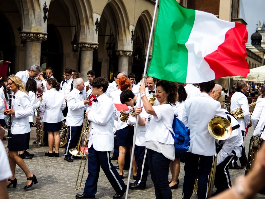 Festa de' Noantri a Trastevere: Programma Concerto, Processione e Bancarelle 2026 -