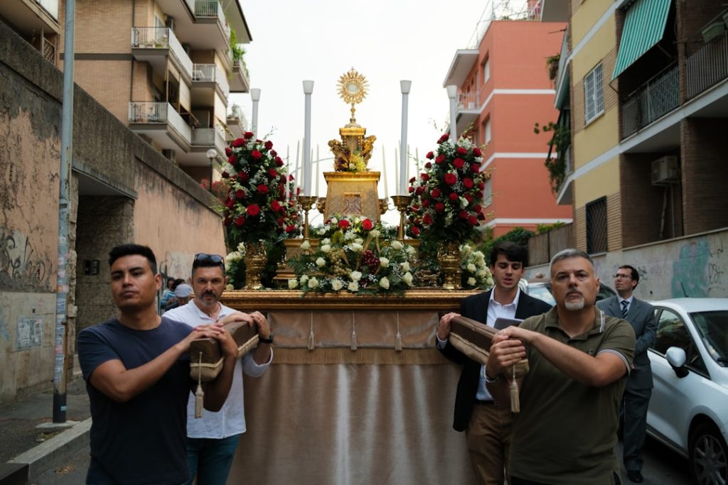 Festa della Madonna della Stella a Militello in Val di Catania: Processione, Eventi e Fiera -
