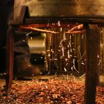 Lavorazione del ferro battuto (lampadari, cancelli) -