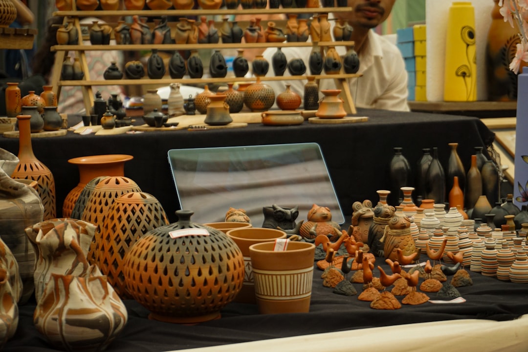 Mercatino dell'Artigianato in Ceramica ad Assemini -