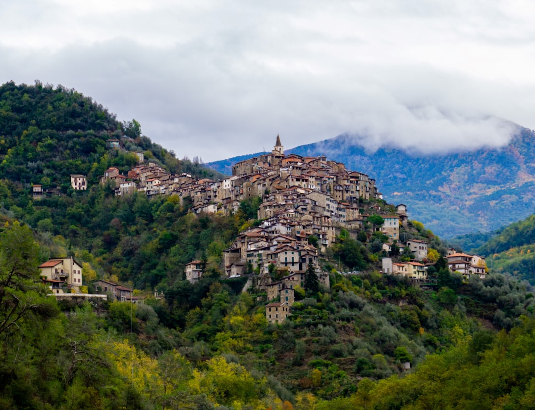 Riserva Naturale Orientata Monte Bignone - Imperia - Riserva Naturale Orientata Monte Bignone - Imperia