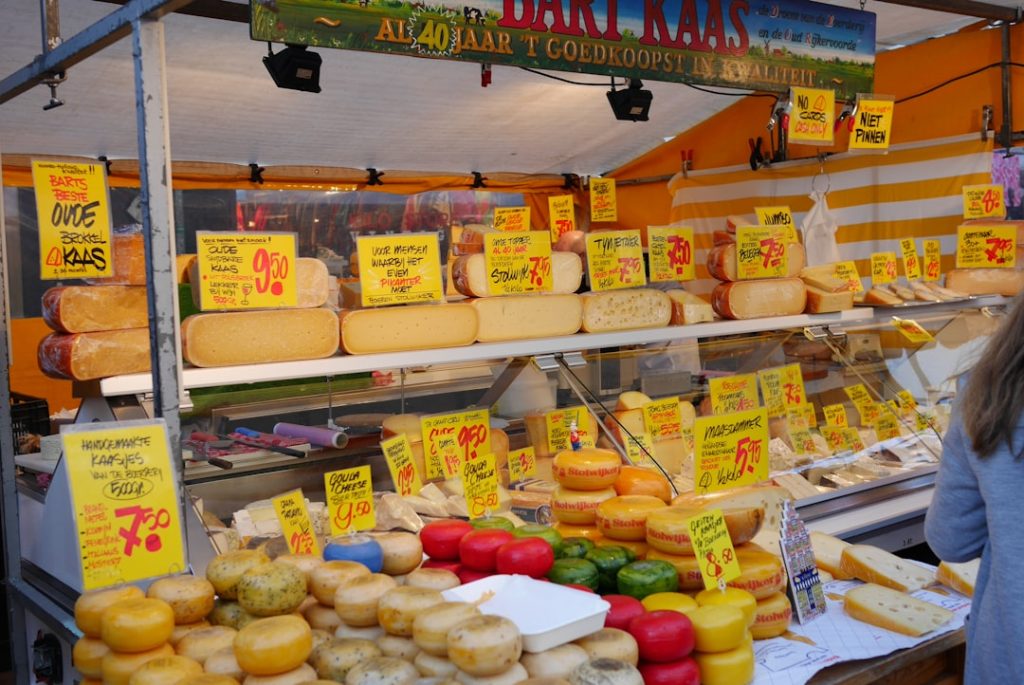 Sagra del Formaggio Asiago: Degustazioni in Malga, Mostra e Mercatino -